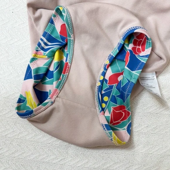 TEA Collection ruffle one-piece swim suit, criss cross back, window floral sz 6 - Picture 6 of 9